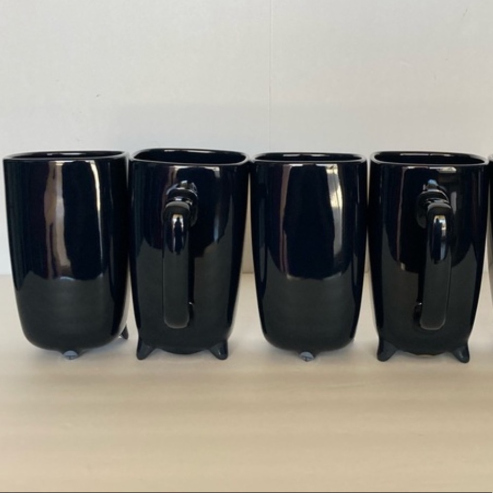 Disney Brave Queen Elinor Set of 4 Mugs - Picture 3 of 6